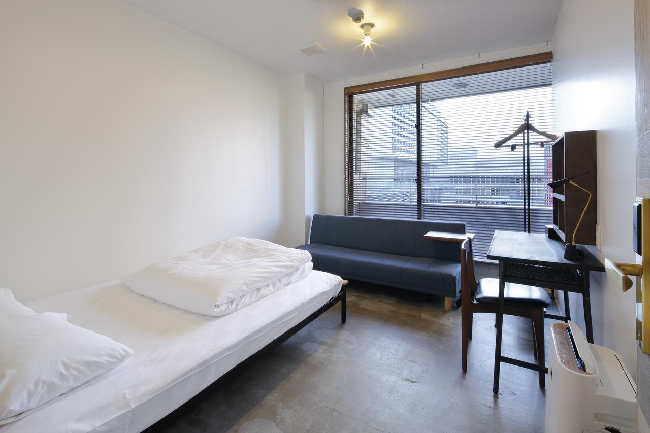 Goen Lounge And Stay Hirakata Buitenkant foto
